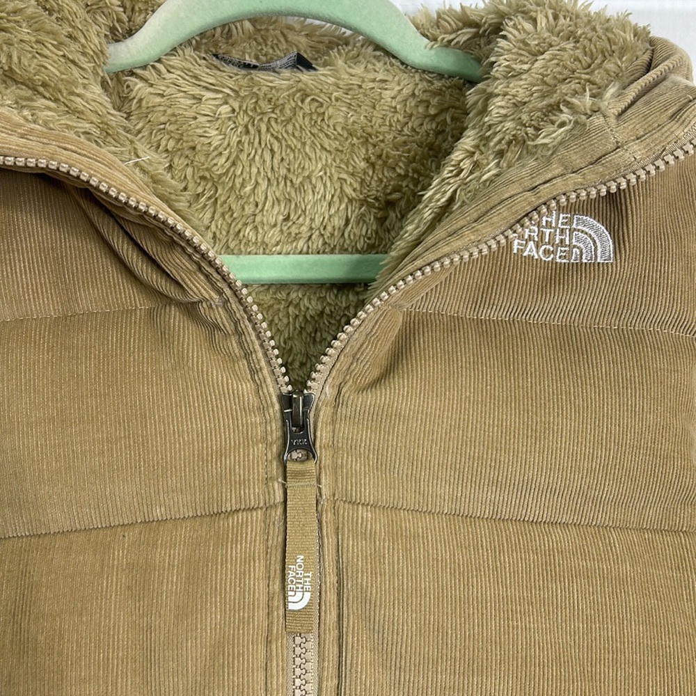 The North Face Moondoggy corduroy quilted fuzzy down feather puffer jacket coat - Picture 2 of 9